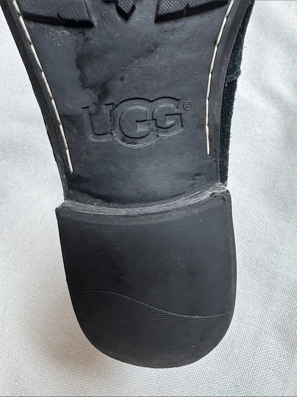 UGG stylish black